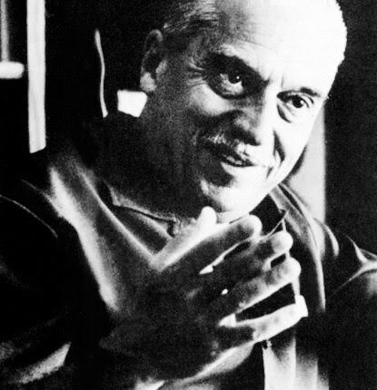 গ্রিক স্থপতি ও আরবান ডিজাইনার কন্সটান্টিন ডক্সিয়াডেস